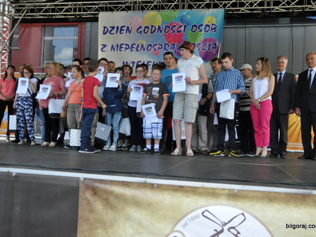 Czy naprawdę jesteśmy inni? (FOTO)