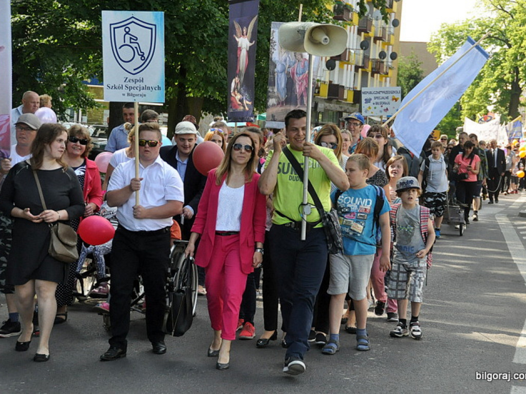 Czy naprawdę jesteśmy inni? (FOTO)