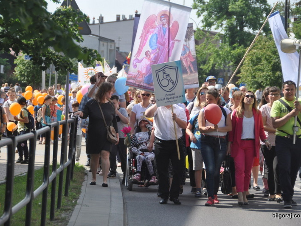 Czy naprawdę jesteśmy inni? (FOTO)