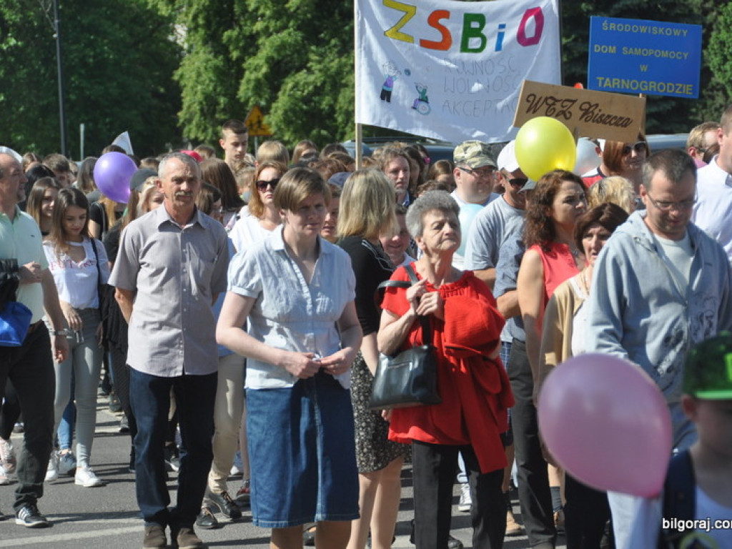 Czy naprawdę jesteśmy inni? (FOTO)
