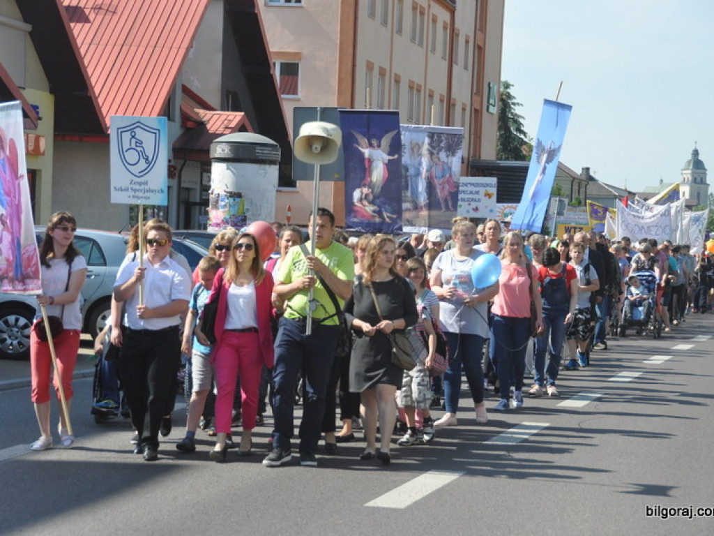 Czy naprawdę jesteśmy inni? (FOTO)