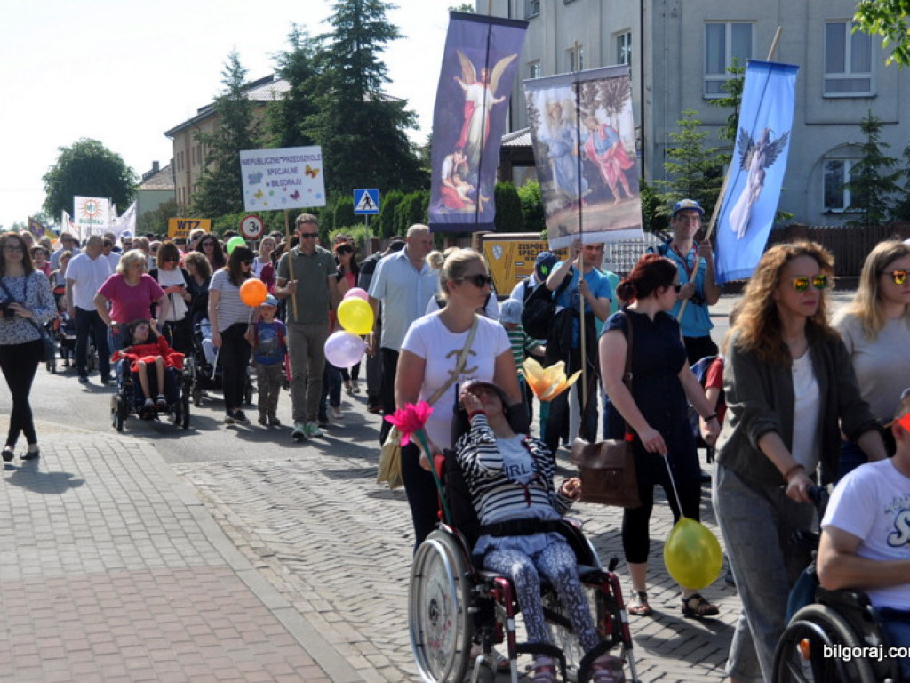 Czy naprawdę jesteśmy inni? (FOTO)