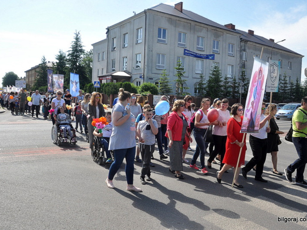 Czy naprawdę jesteśmy inni? (FOTO)
