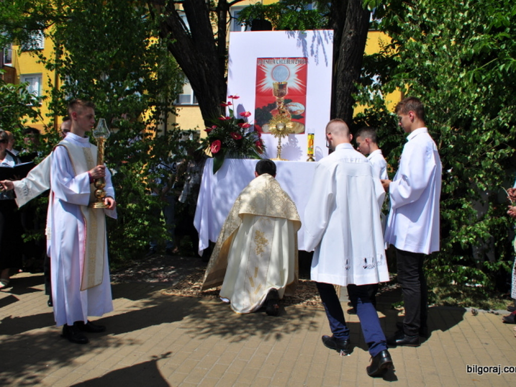 Boże Ciało - kumpane z Bogiem! (FOTO, VIDEO)