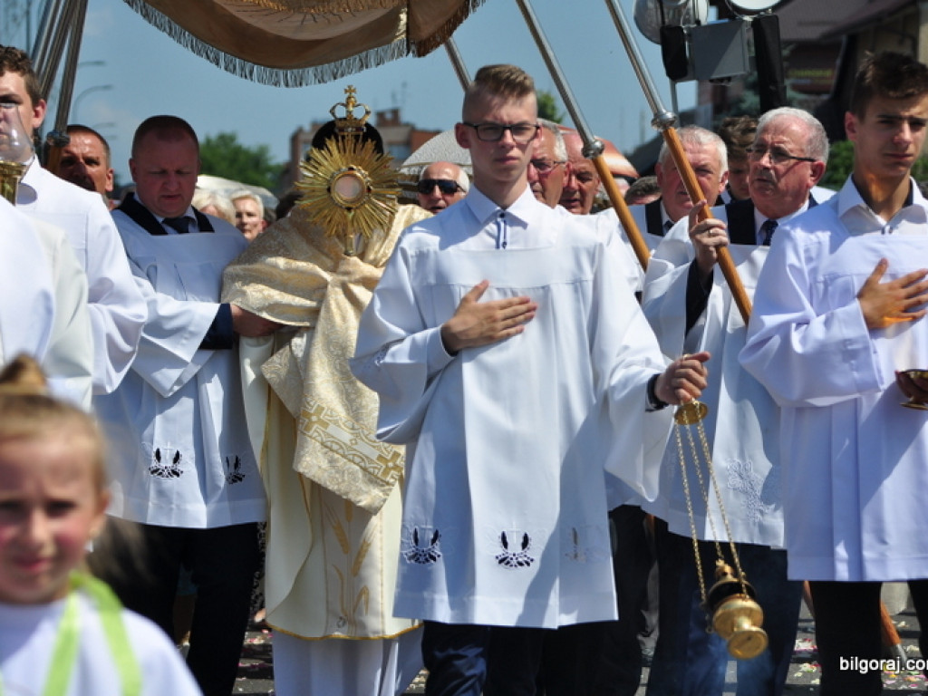 Boże Ciało - kumpane z Bogiem! (FOTO, VIDEO)
