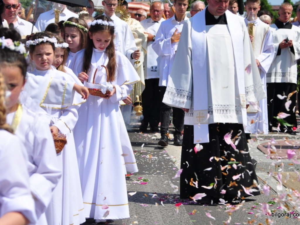 Boże Ciało - kumpane z Bogiem! (FOTO, VIDEO)