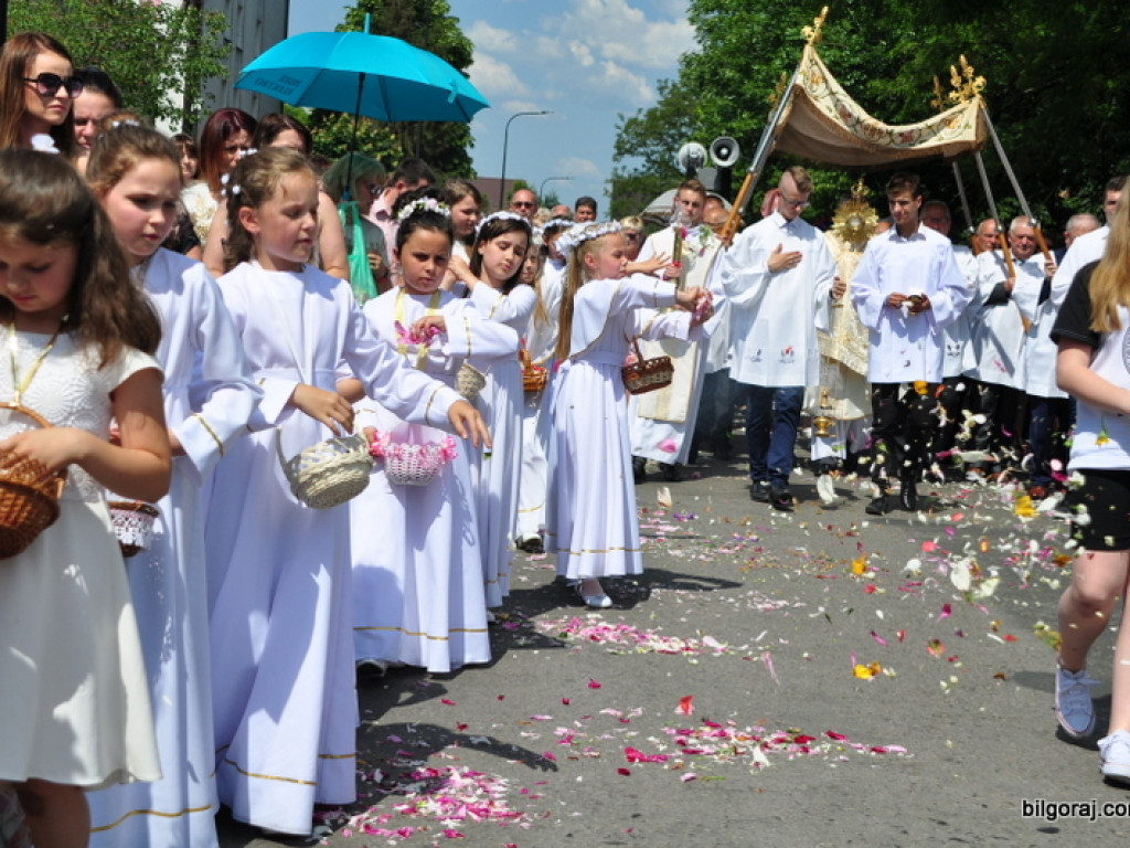 Boże Ciało - kumpane z Bogiem! (FOTO, VIDEO)