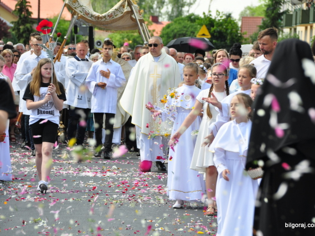 Boże Ciało - kumpane z Bogiem! (FOTO, VIDEO)