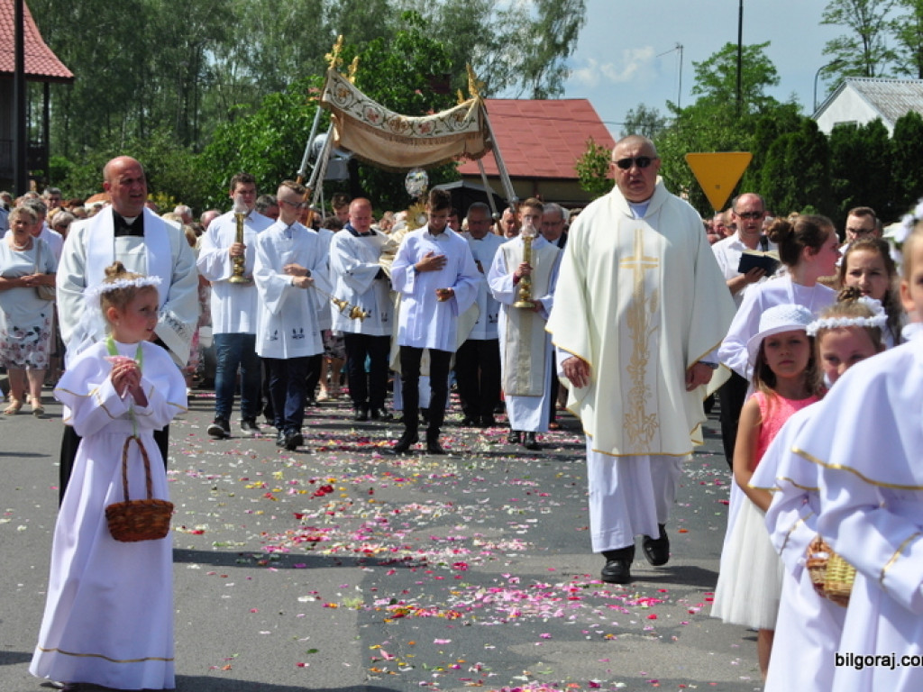 Boże Ciało - kumpane z Bogiem! (FOTO, VIDEO)