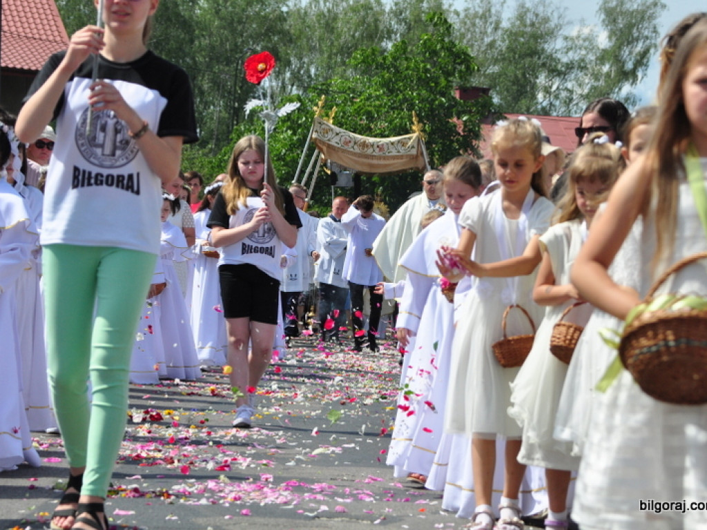 Boże Ciało - kumpane z Bogiem! (FOTO, VIDEO)