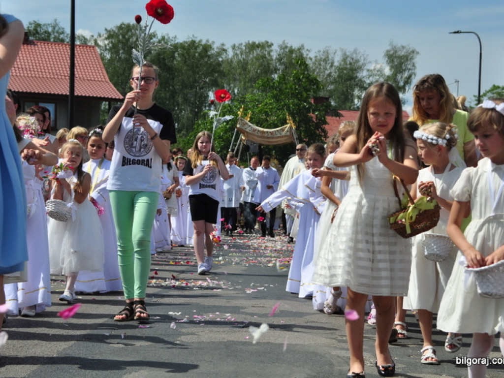 Boże Ciało - kumpane z Bogiem! (FOTO, VIDEO)