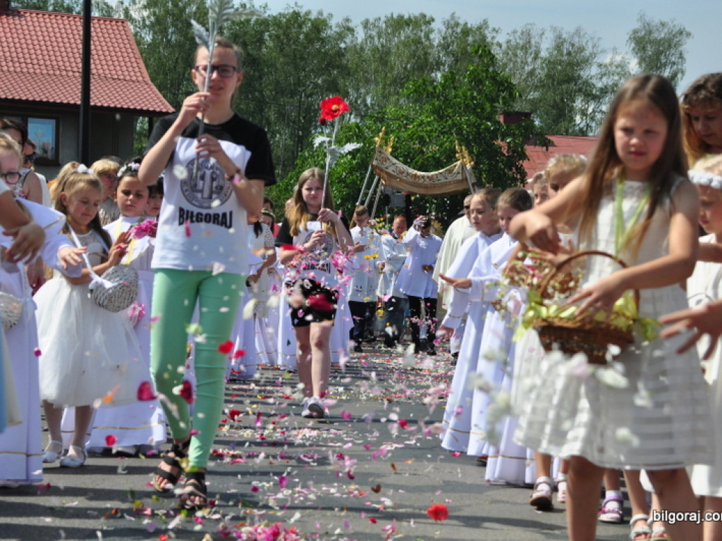 Boże Ciało - kumpane z Bogiem! (FOTO, VIDEO)