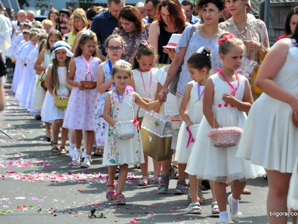 Boże Ciało - kumpane z Bogiem! (FOTO, VIDEO)
