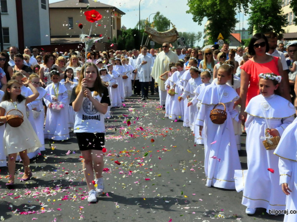 Boże Ciało - kumpane z Bogiem! (FOTO, VIDEO)