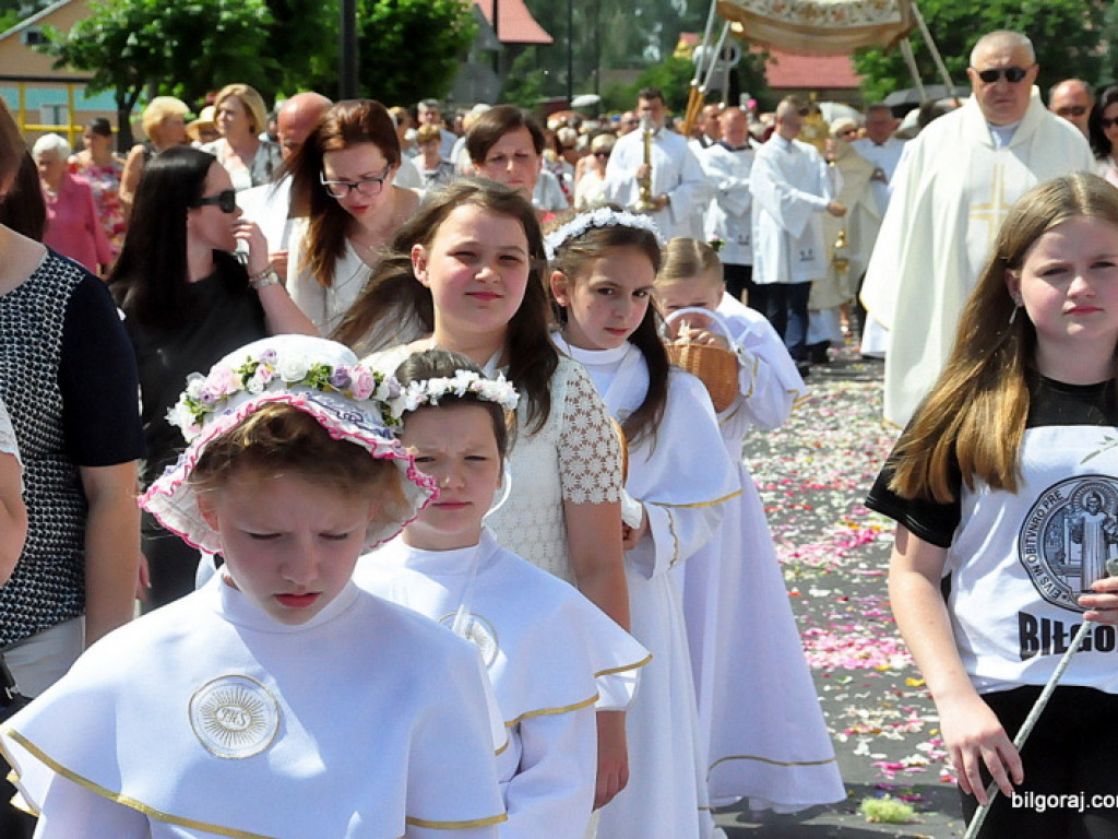 Boże Ciało - kumpane z Bogiem! (FOTO, VIDEO)