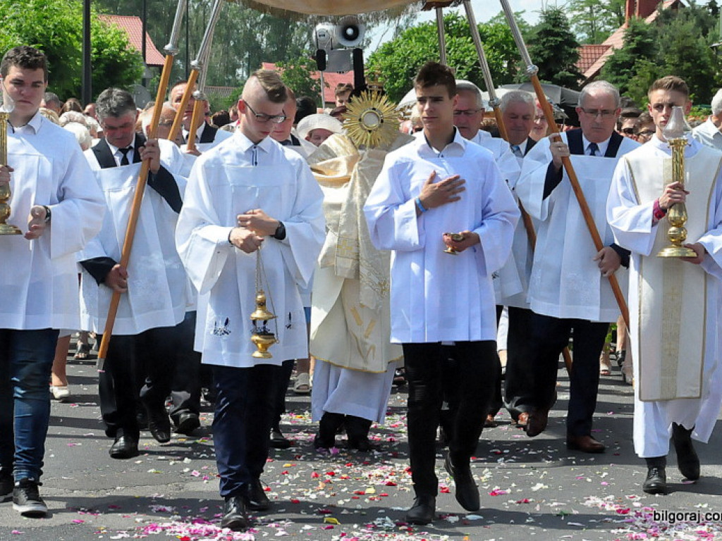 Boże Ciało - kumpane z Bogiem! (FOTO, VIDEO)
