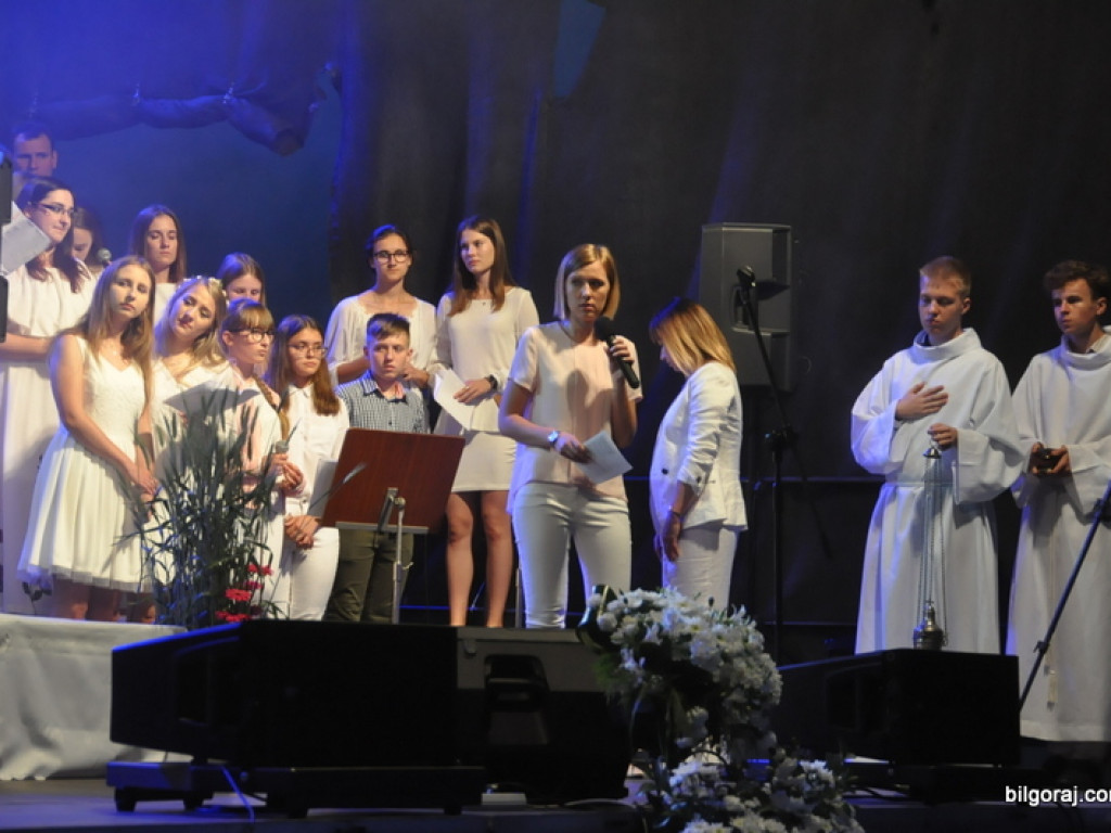 Wieczór uwielbienia (FOTO, VIDEO)