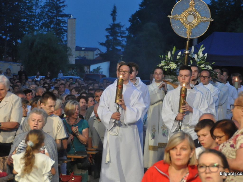 Wieczór uwielbienia (FOTO, VIDEO)