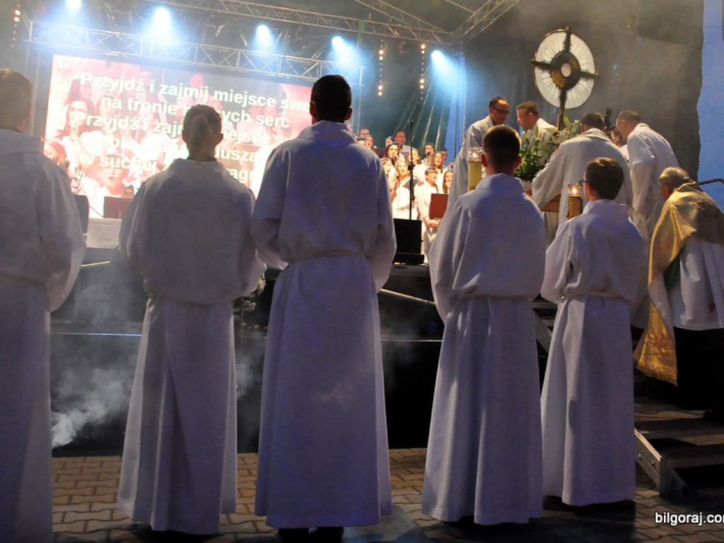 Wieczór uwielbienia (FOTO, VIDEO)