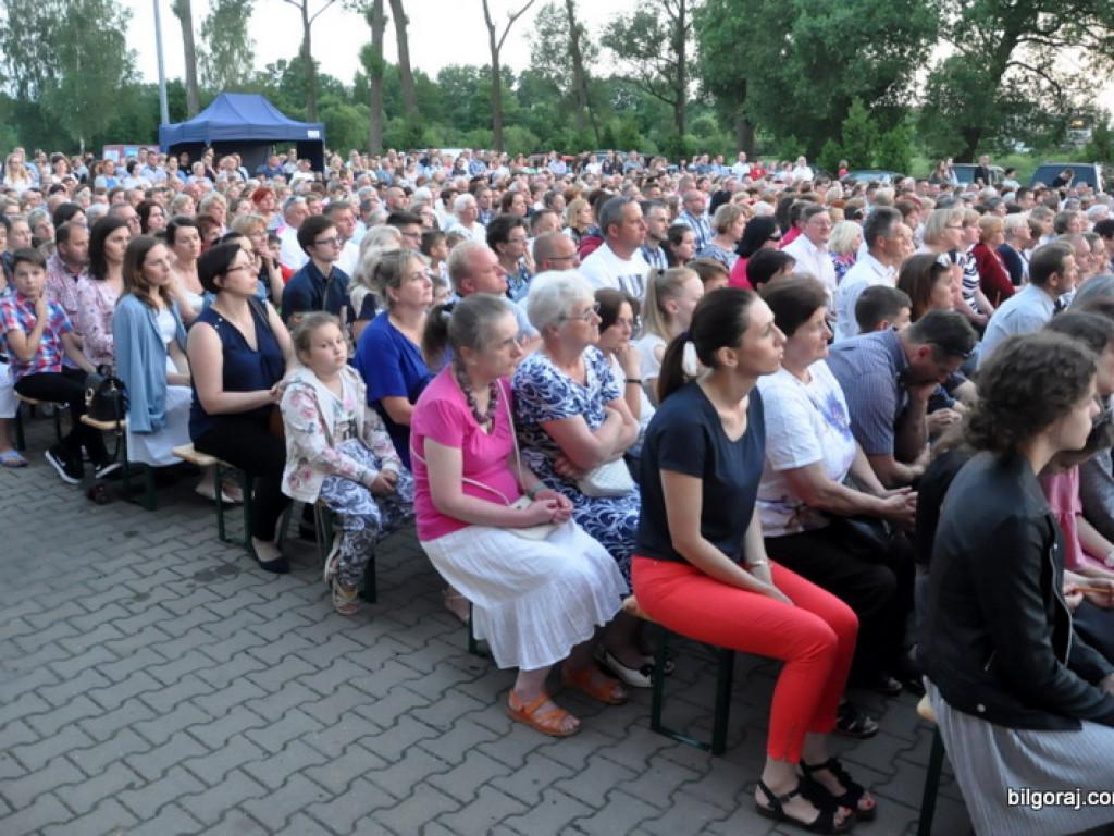 Wieczór uwielbienia (FOTO, VIDEO)