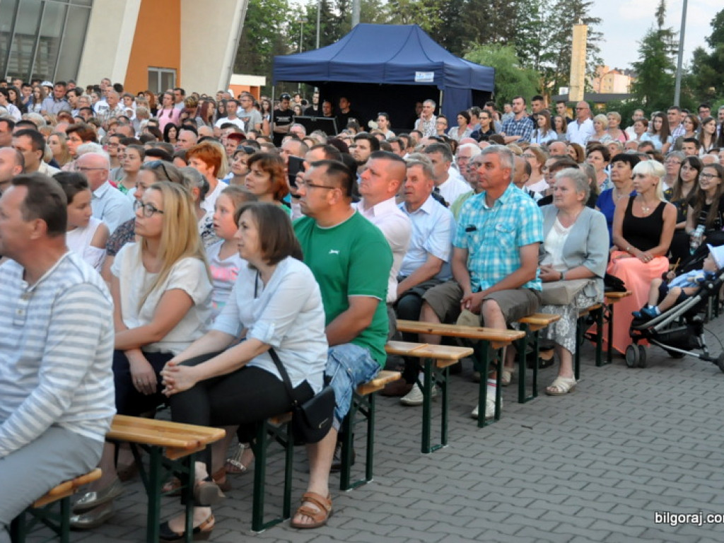 Wieczór uwielbienia (FOTO, VIDEO)