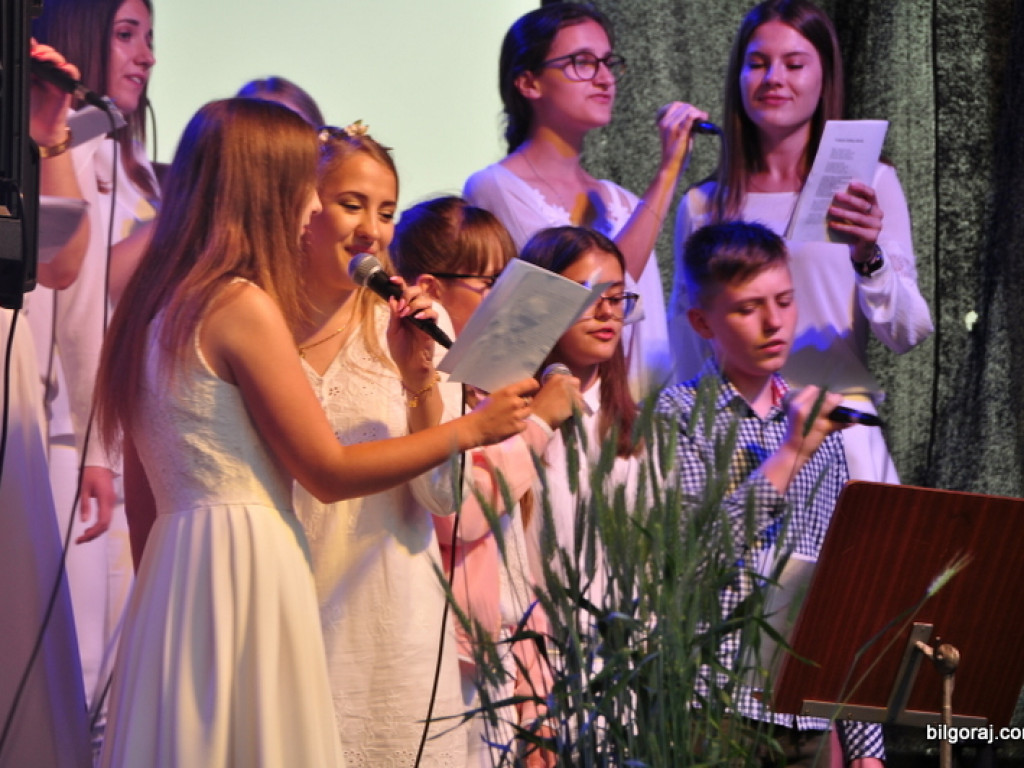 Wieczór uwielbienia (FOTO, VIDEO)