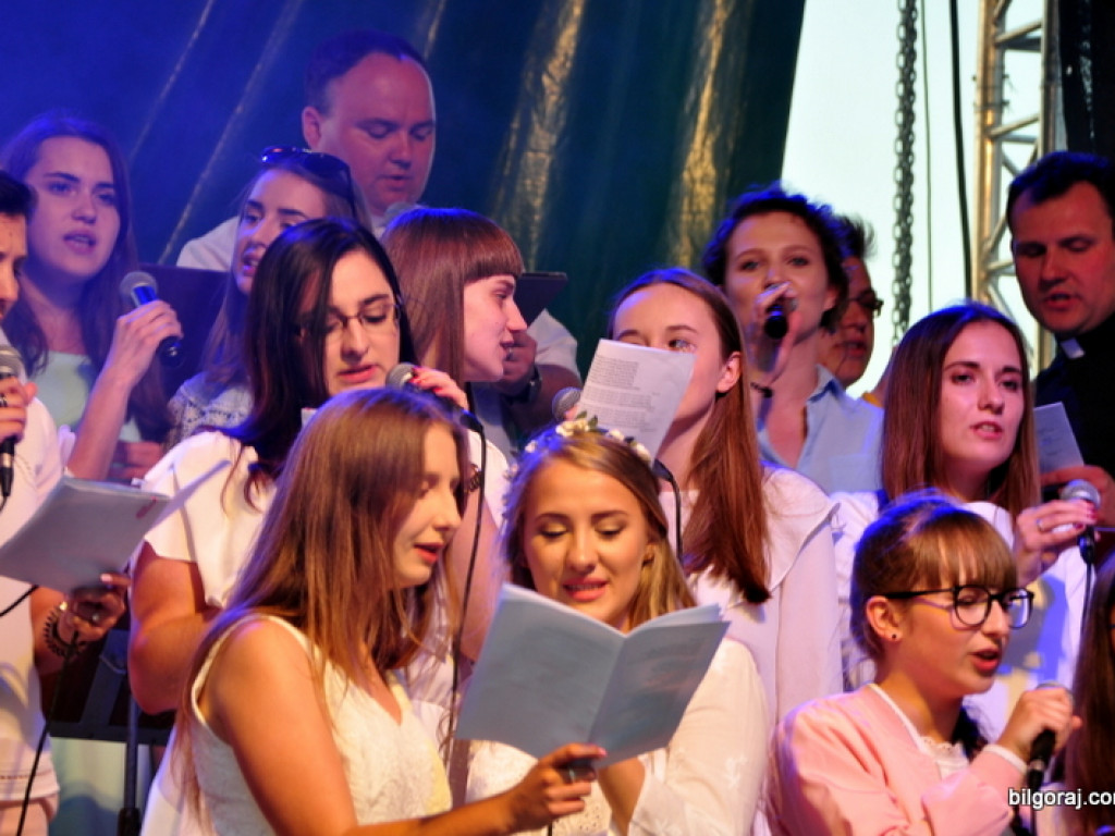 Wieczór uwielbienia (FOTO, VIDEO)