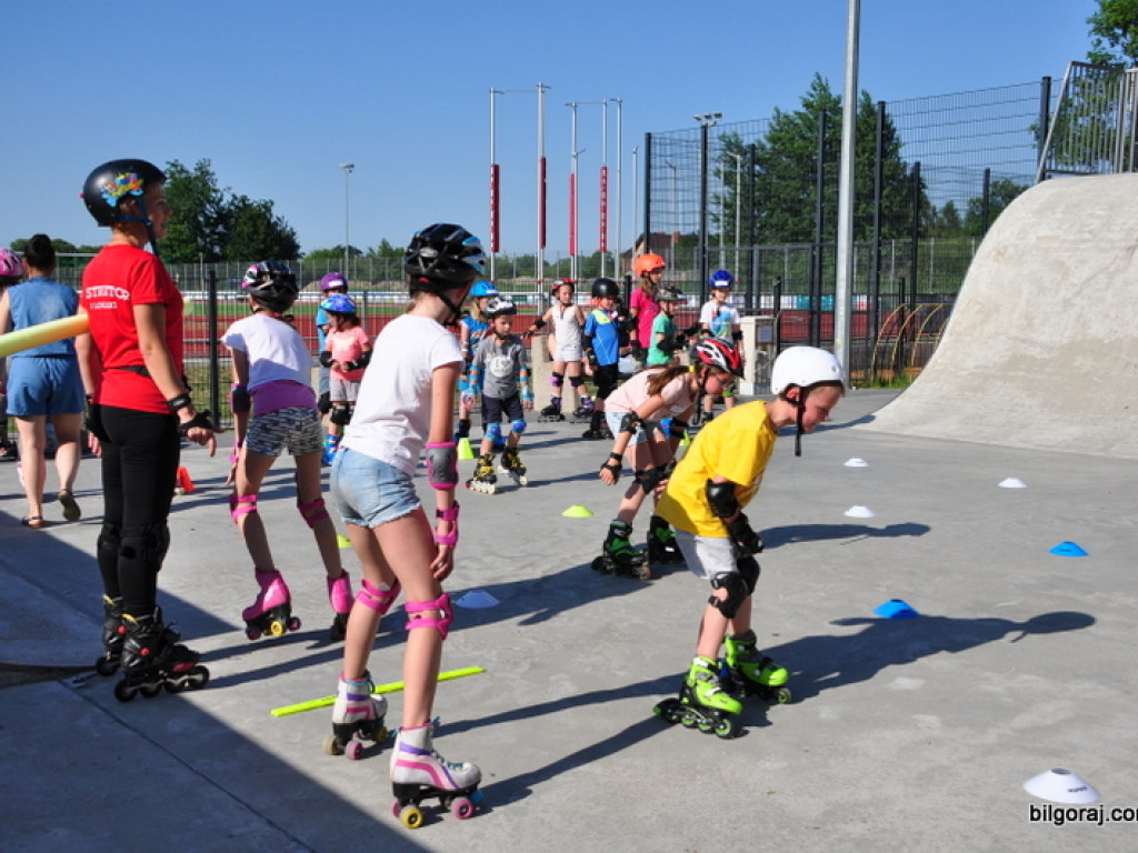 Aktywny Dzień Dziecka z rolkami i BMX-em (FOTO)