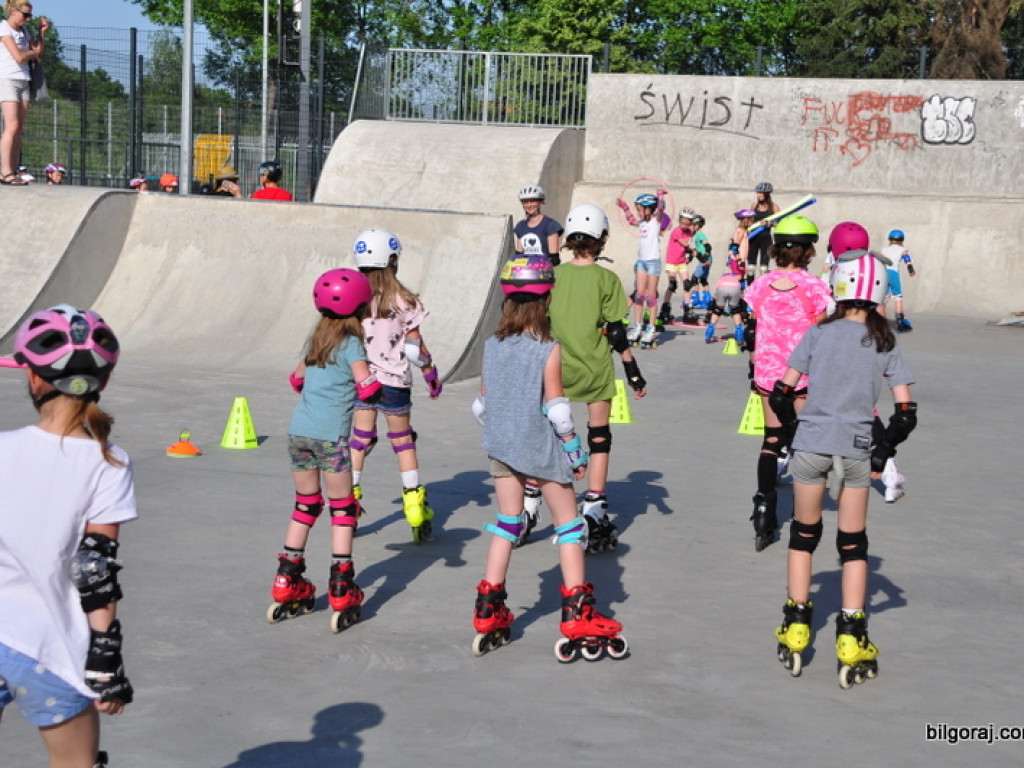 Aktywny Dzień Dziecka z rolkami i BMX-em (FOTO)