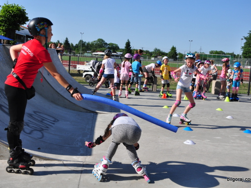 Aktywny Dzień Dziecka z rolkami i BMX-em (FOTO)