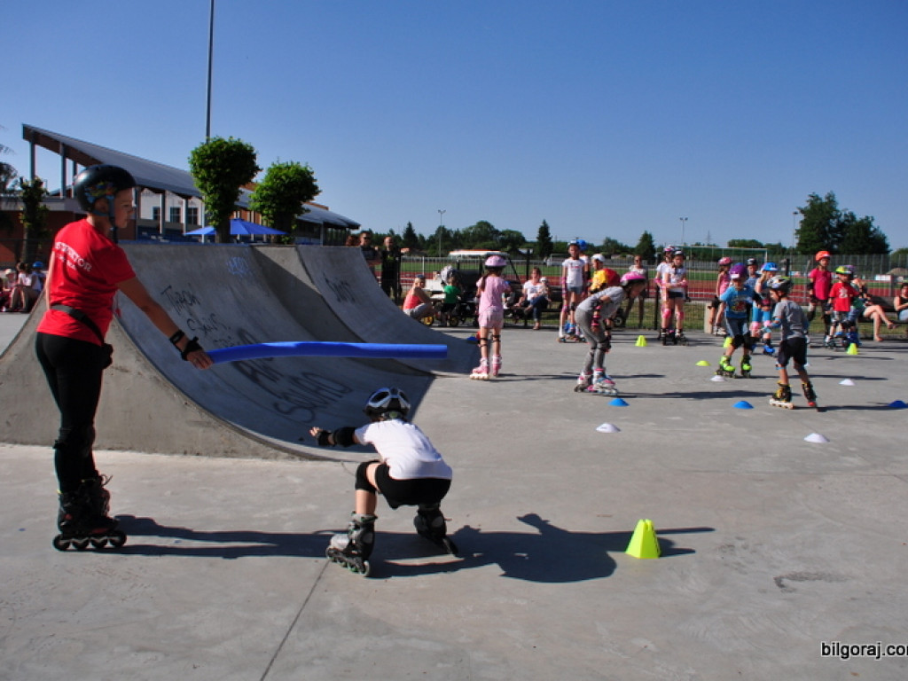 Aktywny Dzień Dziecka z rolkami i BMX-em (FOTO)