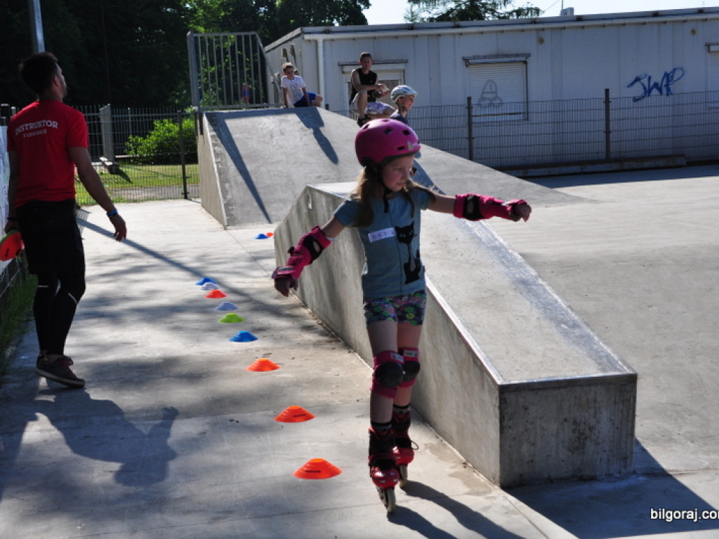 Aktywny Dzień Dziecka z rolkami i BMX-em (FOTO)