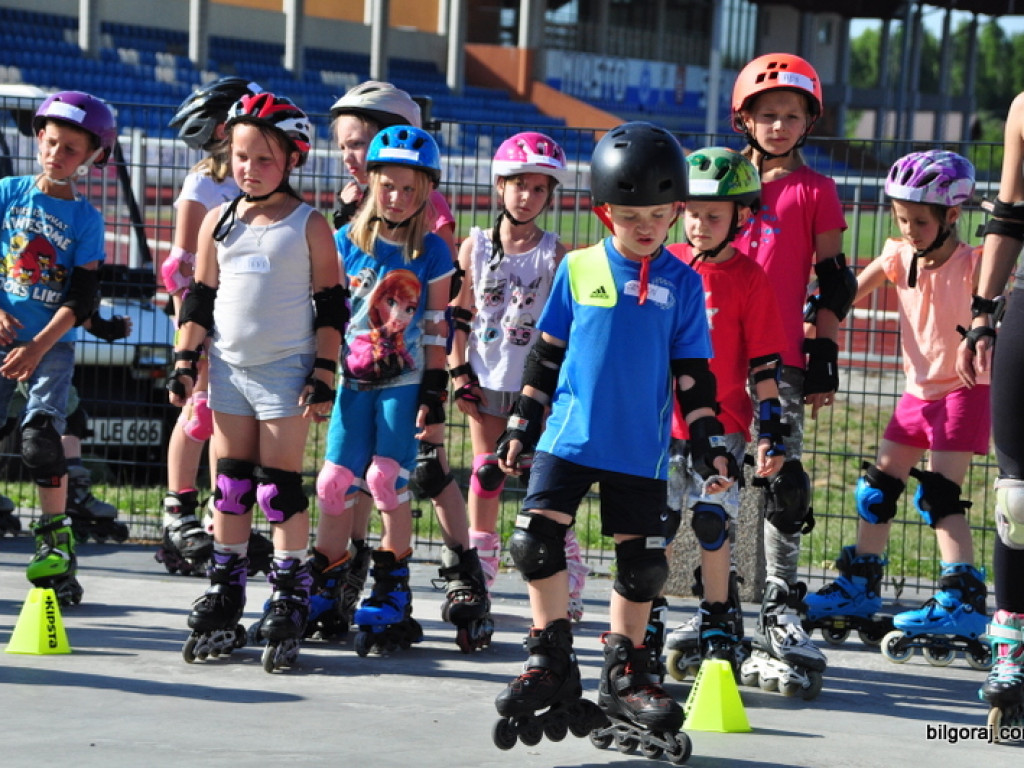 Aktywny Dzień Dziecka z rolkami i BMX-em (FOTO)