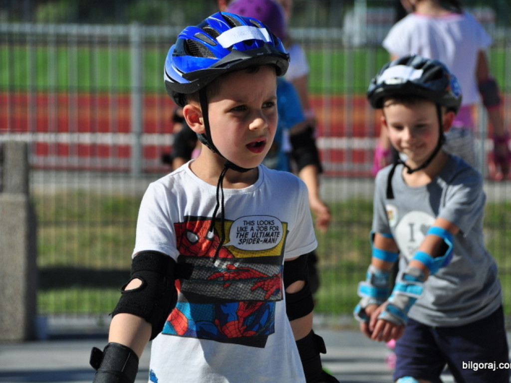 Aktywny Dzień Dziecka z rolkami i BMX-em (FOTO)