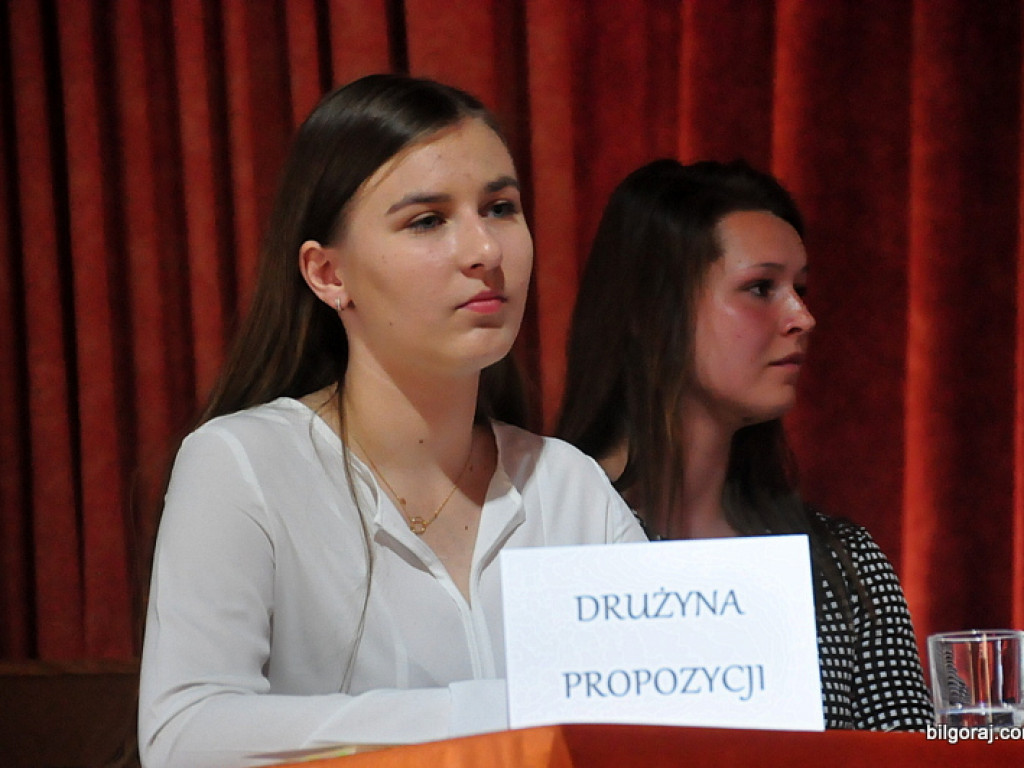 Młodzież debatowała nad handlem w niedzielę (FOTO)