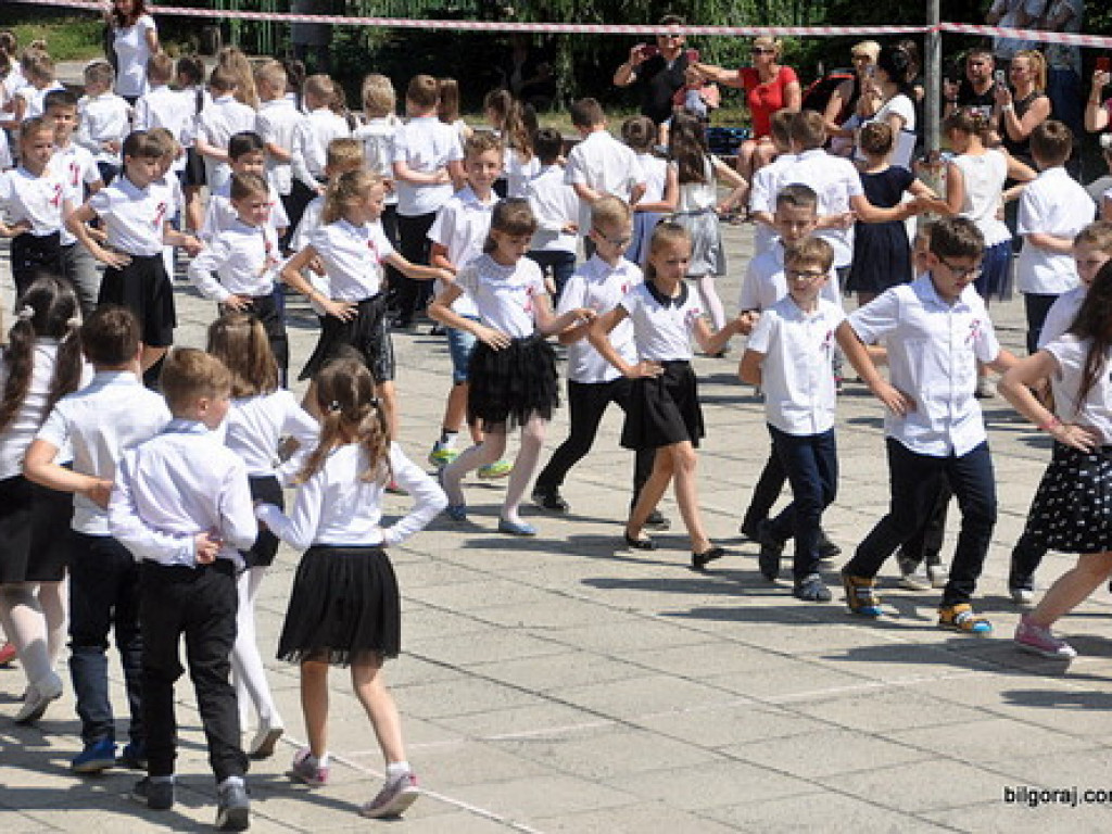 Polonez na tysiąc par (FOTO)