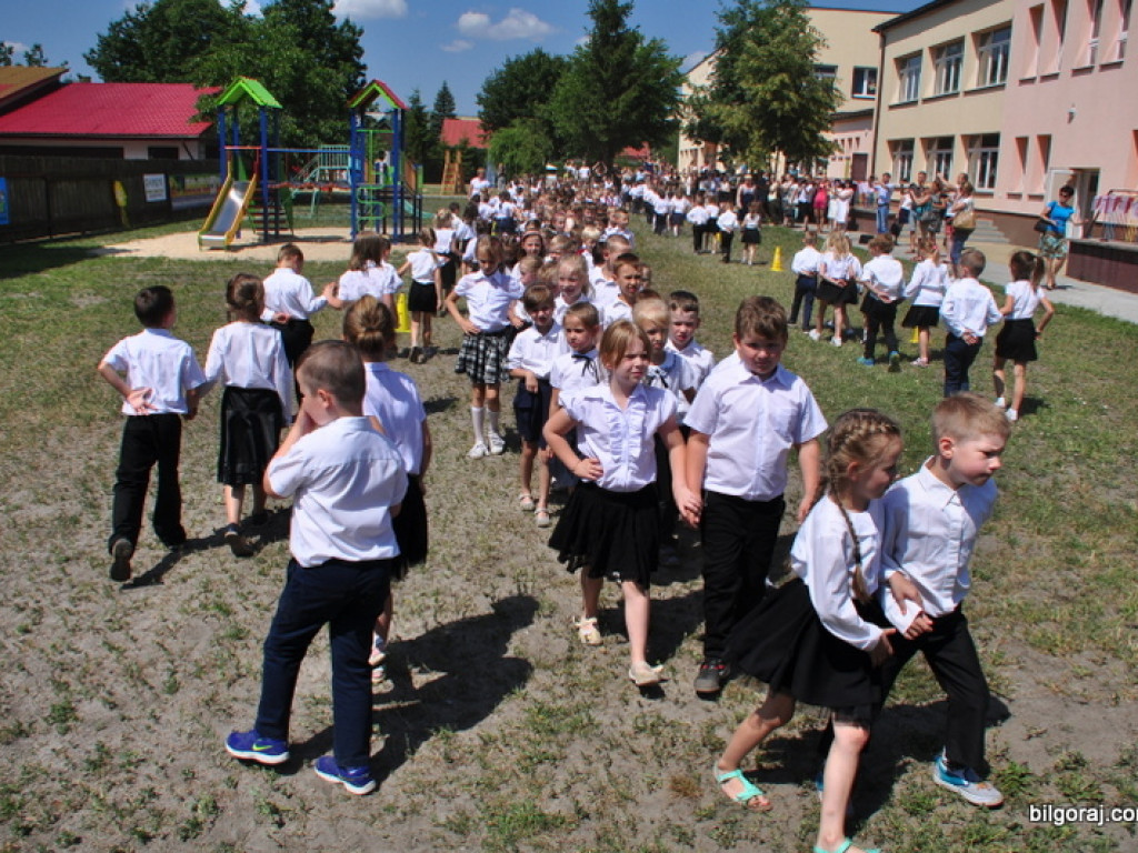 Polonez na tysiąc par (FOTO)