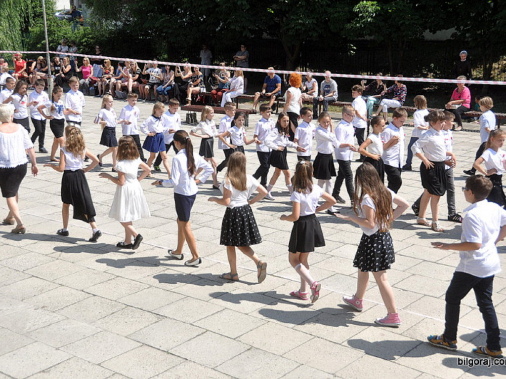 Polonez na tysiąc par (FOTO)
