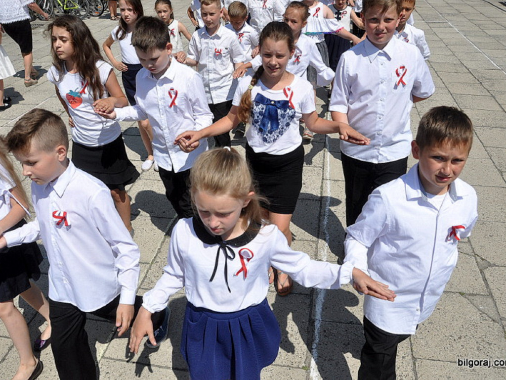 Polonez na tysiąc par (FOTO)