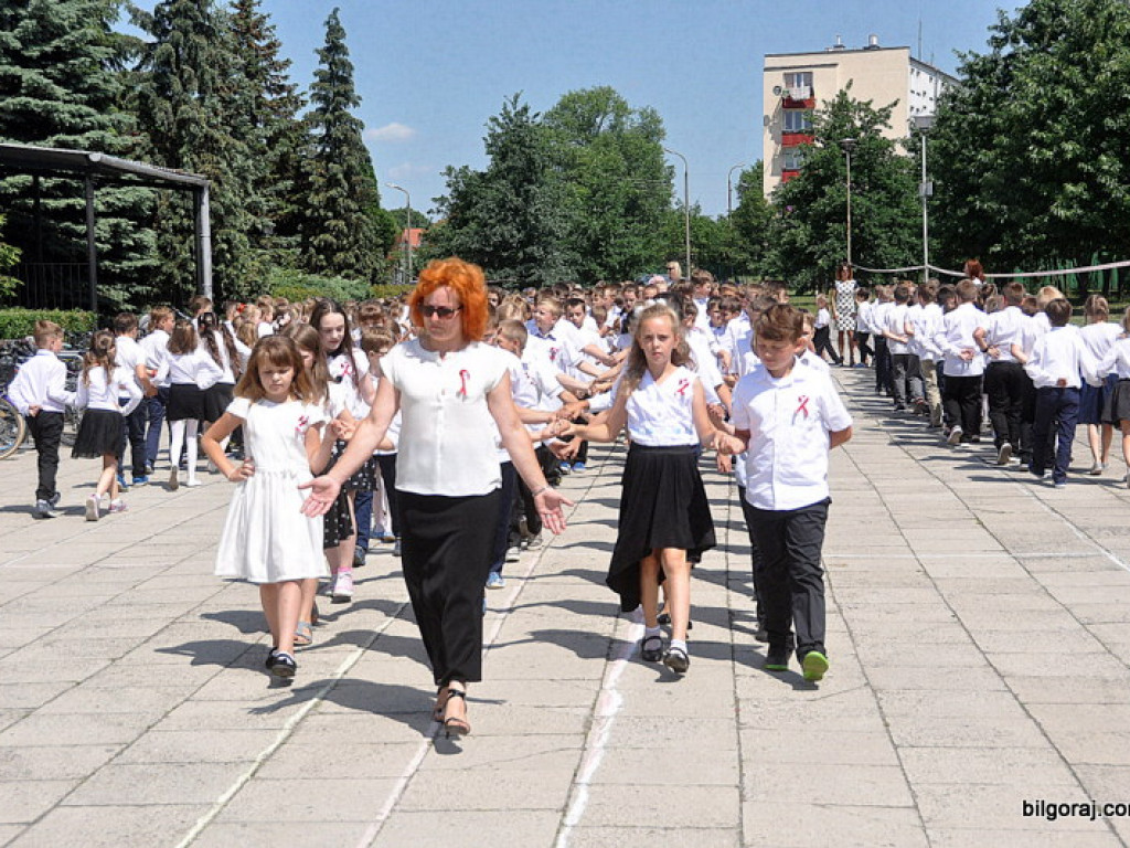 Polonez na tysiąc par (FOTO)