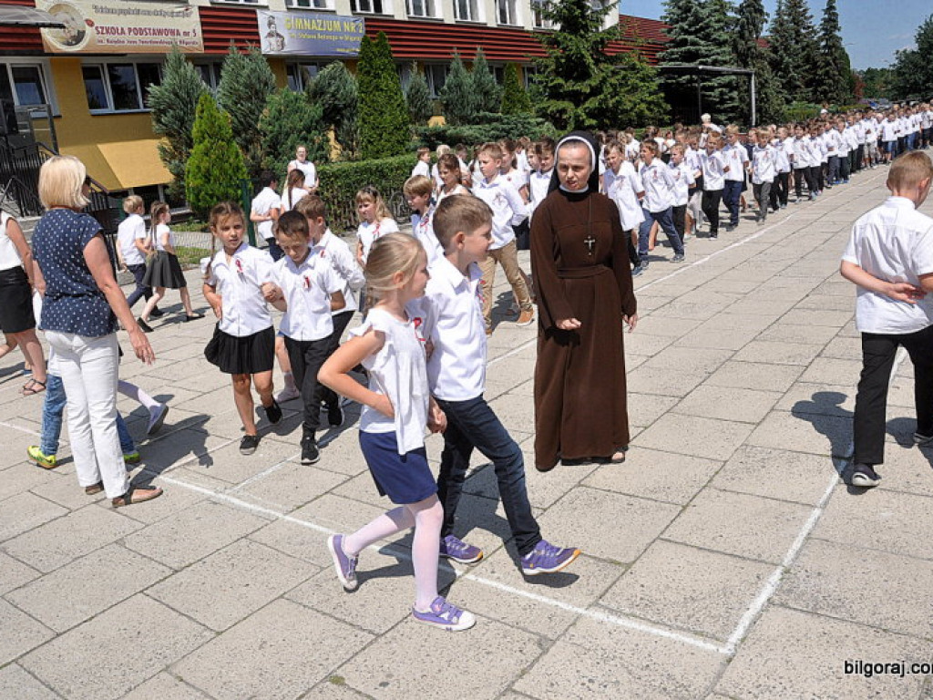 Polonez na tysiąc par (FOTO)