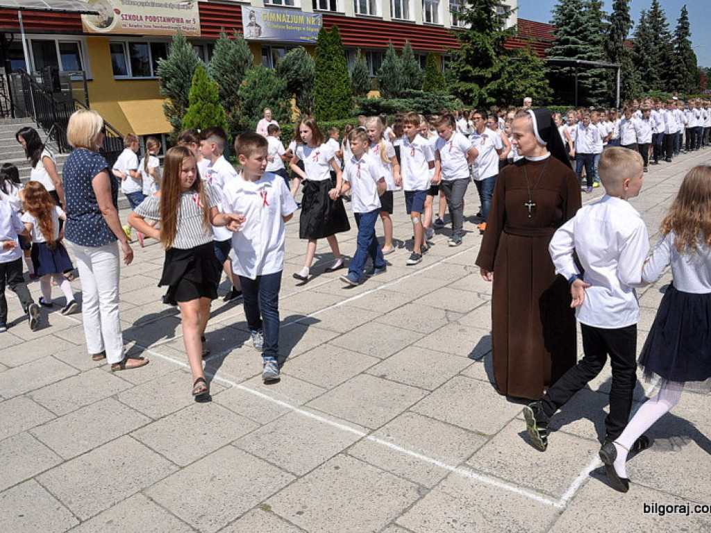 Polonez na tysiąc par (FOTO)