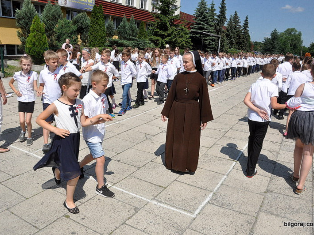 Polonez na tysiąc par (FOTO)