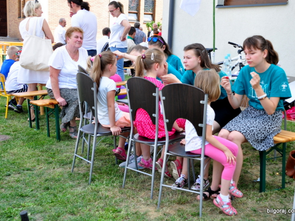 Rodzinny piknik u św. Jana Pawła II (FOTO)