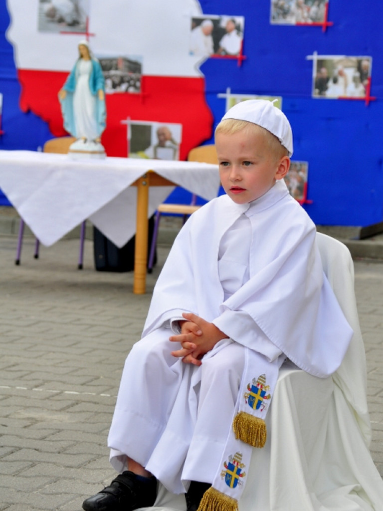 Rodzinny piknik u św. Jana Pawła II (FOTO)