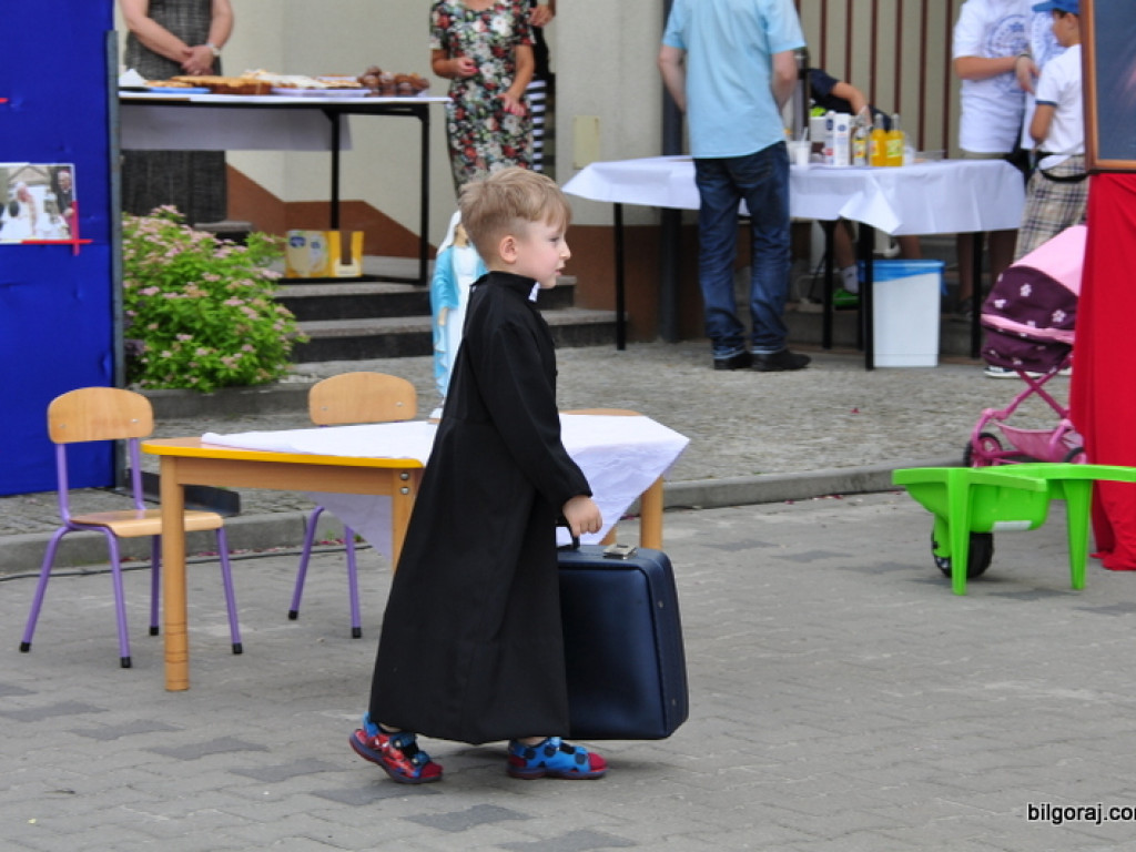 Rodzinny piknik u św. Jana Pawła II (FOTO)