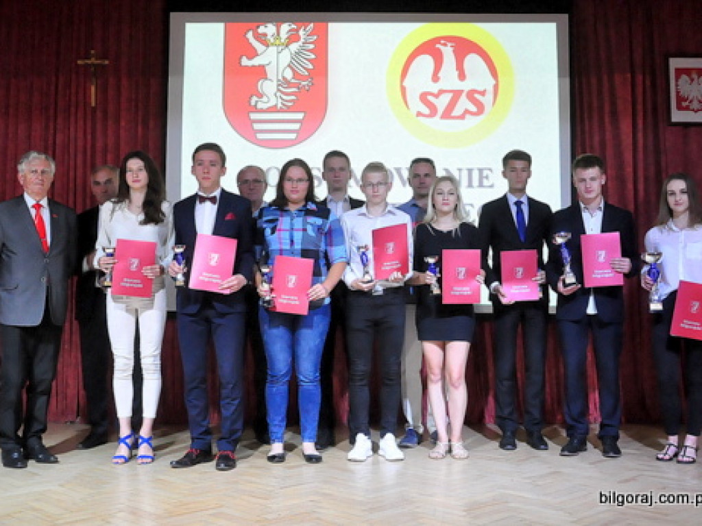 Starosta wyróżnił najlepszych młodych sportowców (FOTO)