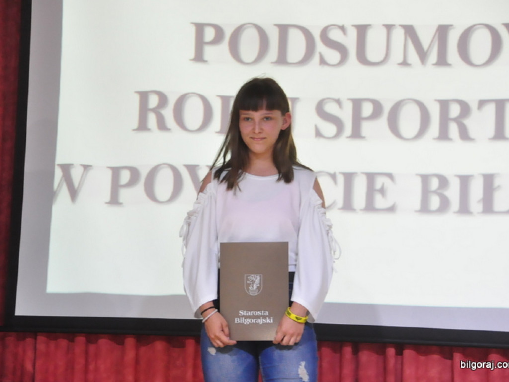Starosta wyróżnił najlepszych młodych sportowców (FOTO)