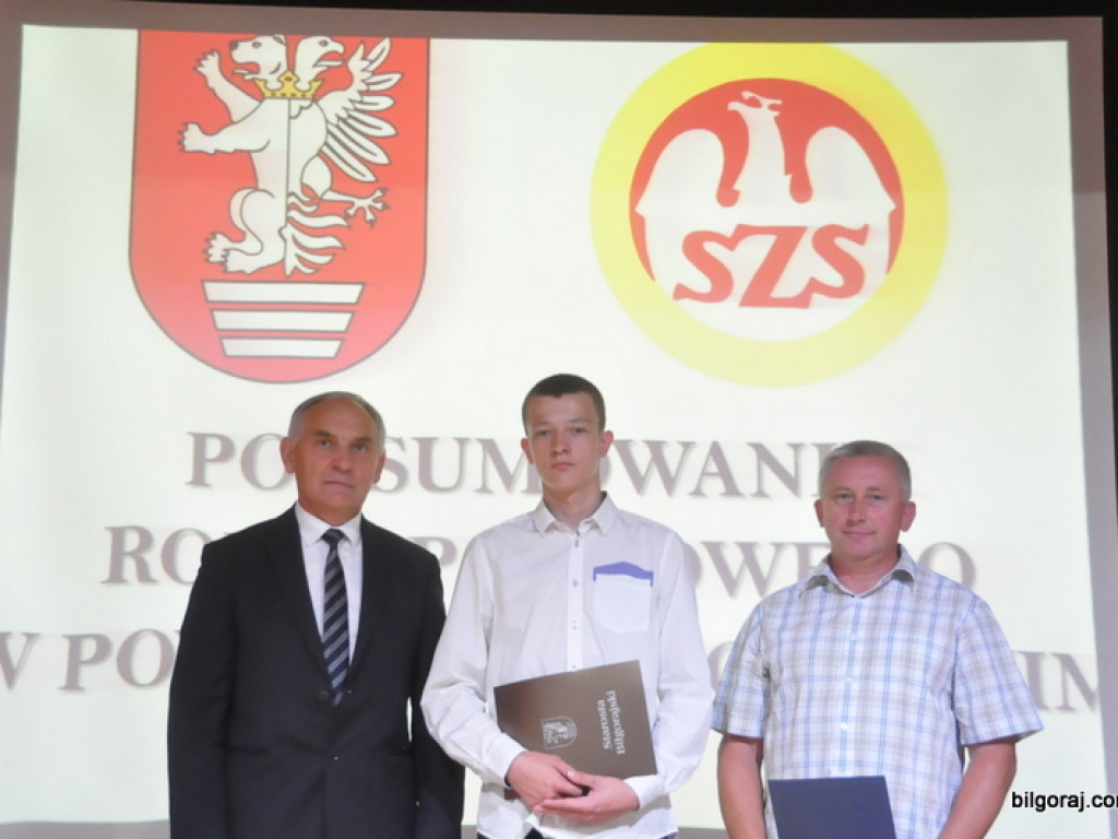 Starosta wyróżnił najlepszych młodych sportowców (FOTO)