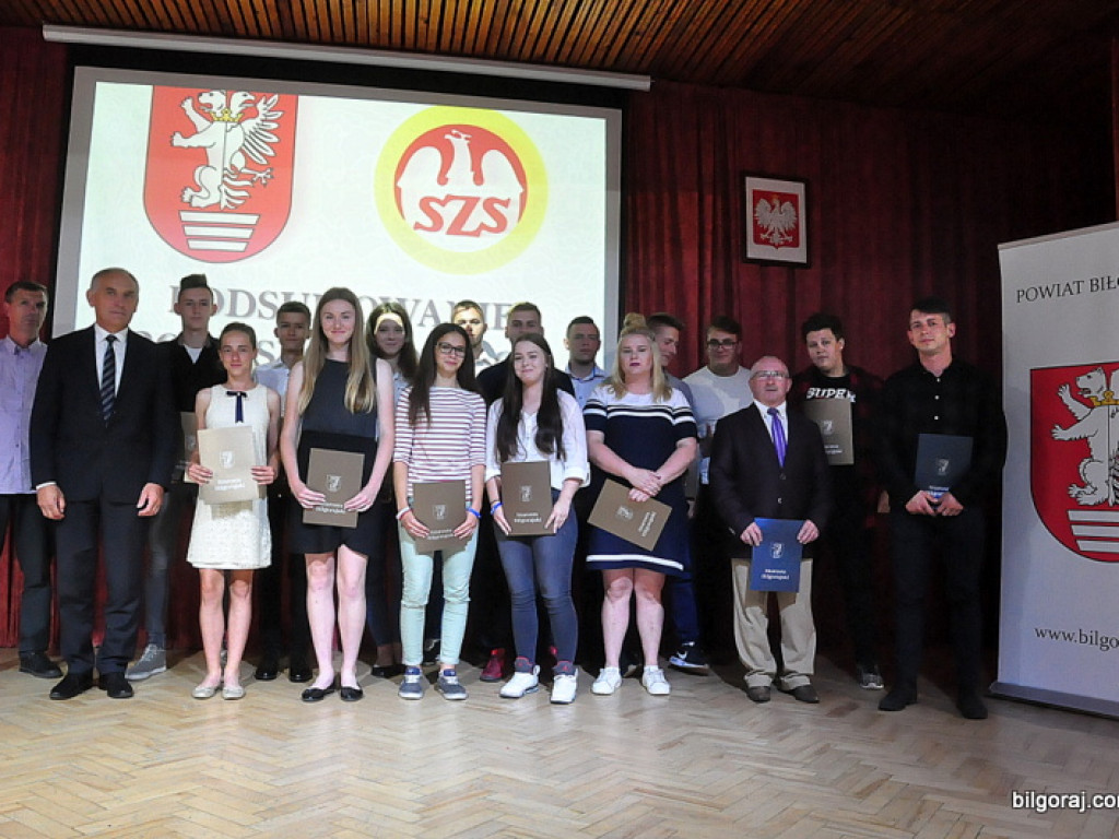 Starosta wyróżnił najlepszych młodych sportowców (FOTO)